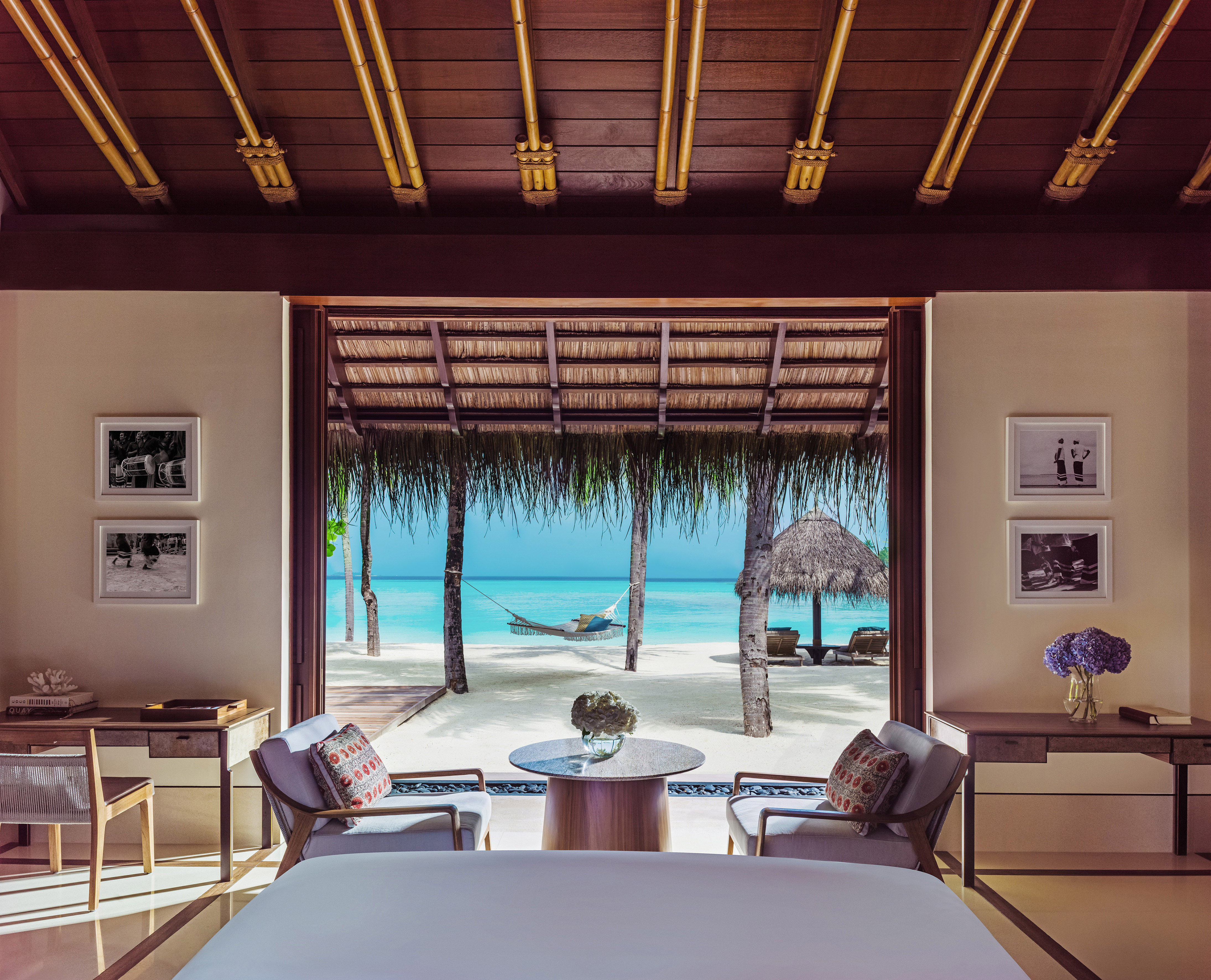 One&Only_Reethi_Rah_Accommodation_BeachVilla_Indoor.